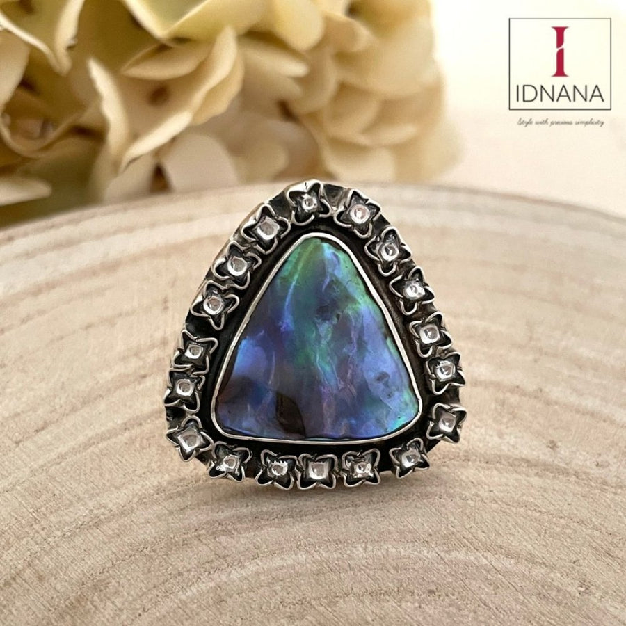 ABALONE SHELL KUNDAN TRIANGULAR  FINGER RING