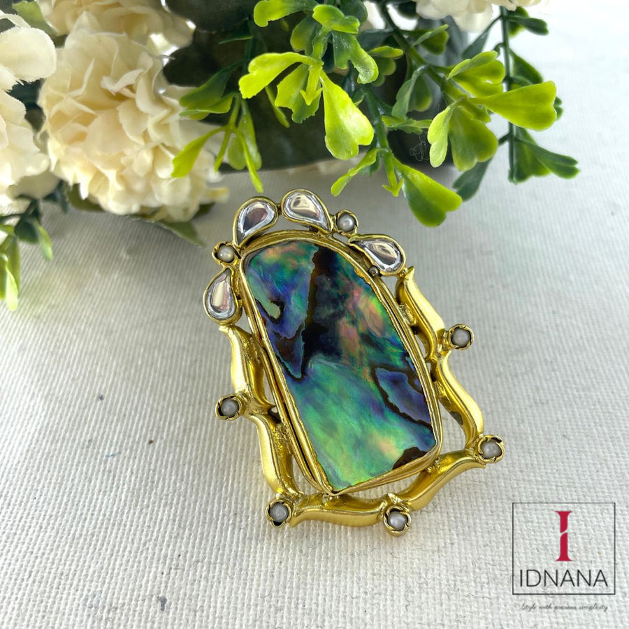 GOLD PLATED MOTHER OF PEARL KUNDAN ADJUSTABLE FINGER RING
