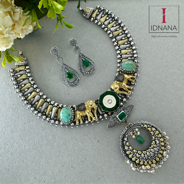 DUAL TONE LIGHT GREEN SAPPHIRE ELEPHANT GREEN MARCASITE COLLAR NECKLACE SET