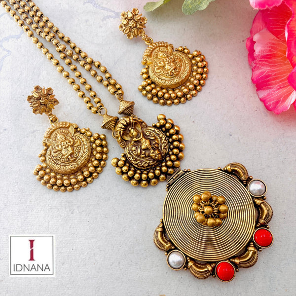 CORAL AND PEARL GOLD PLATED LONG BALL CHAIN KOLHAPURI NAGRU NECKLACE SET