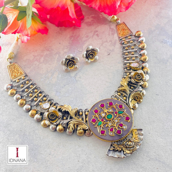LAVENDER AMETHYST INLAY KUNDAN ROSE MOISSANITE FLORAL MOTIF DUAL TONE FUSION NECKLACE WITH ROSE STUDS