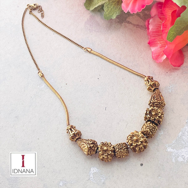 GOLD PLATED FLORAL SHORT NECKLACE