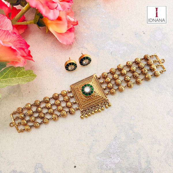 BALL CHAIN BEADED GREEN WHITE KUNDAN GOLD PLATED CHOKER SET