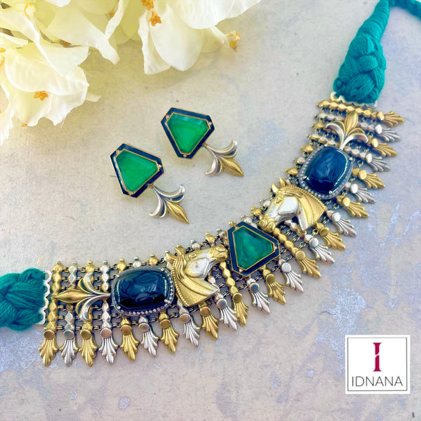 BLACK ONYX CZ EMERALD DOUBLET HORSE AND LEAF MOTIF DUAL TONE DARL GREEN THREADED CHOKER SET